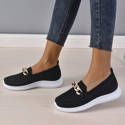 Kira™ | Chic sneakers with chain trim